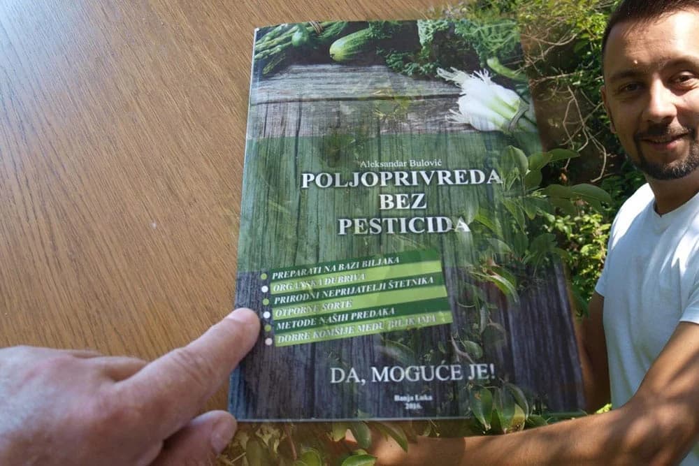 Aleksandar Bulović  agronom i veliki pobornik organske poljoprivrede, piše stručne knjige koje se čitaju i prevode
