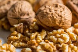 Berba, sušenje i čuvanje oraha