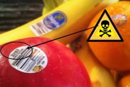 Ako vidite ovakve oznake na voću ne kupujte ga, a evo i zašto!