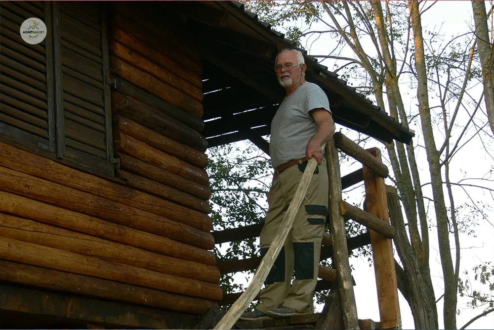Anton Saček pravi luksuznu čeku za odmor od poljoprivrede, lov, ribolov i uživanje