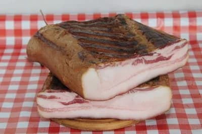 Slanina liječi mamurluk