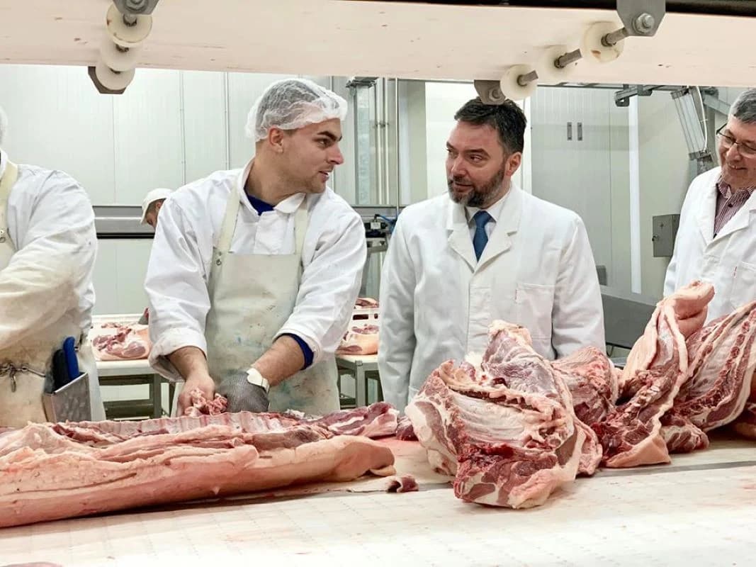 Košarac: Izvoz mesa u Tursku nije zabranjen, već privremeno obustavljen