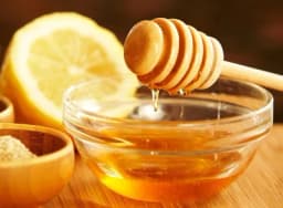 Čudesni domaći sirup – Jača imunitet, čisti krv, topi kilograme