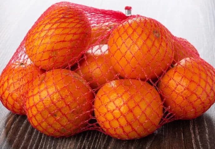 Pravi razlog zašto se narandže prodaju u crvenim mrežicama!