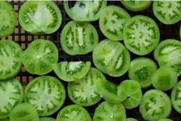 Kiseli zeleni paradajz - Jednostavan recept