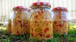 Paprika u senfu - Salata koja će vam uljepšati zimske dane