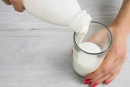 Otkrijte zašto je jogurt zdrava namirnica