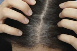 3 trika za prirodno bojenje kose