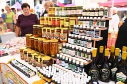 Jubilarni 10. Međunarodni sajam šljive, voćnih rakija i meda u Ugljeviku