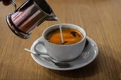 Četiri znaka da ste postali zavisni od kafe