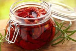 Sušeni paradajz u maslinovom ulju