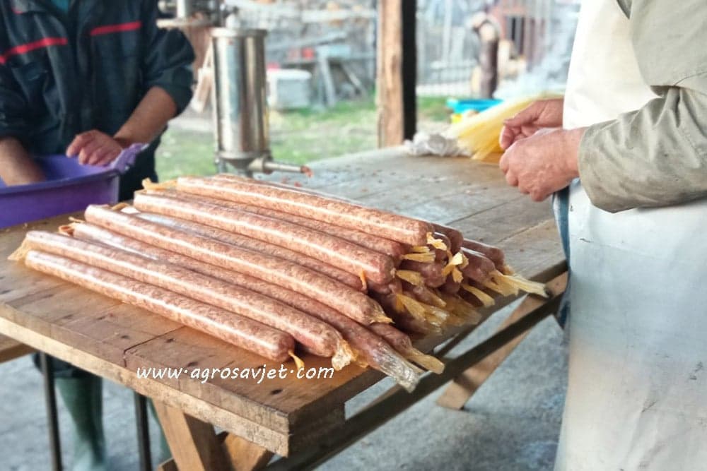 domaće dimljene kobasice