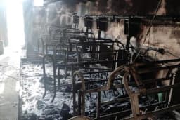 Izgorilo prasilište sa 13 krmača i 120 prasadi