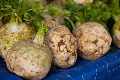 Skrivene moći celera – Da li znate kako se pravi celerova so?