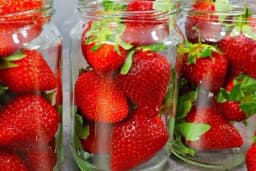 Jedite svježe jagode tokom cijele godine – Recept bez kuvanja i hemije