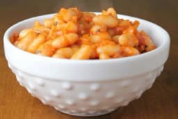 Ukusna salata sa pasuljem za zimnicu