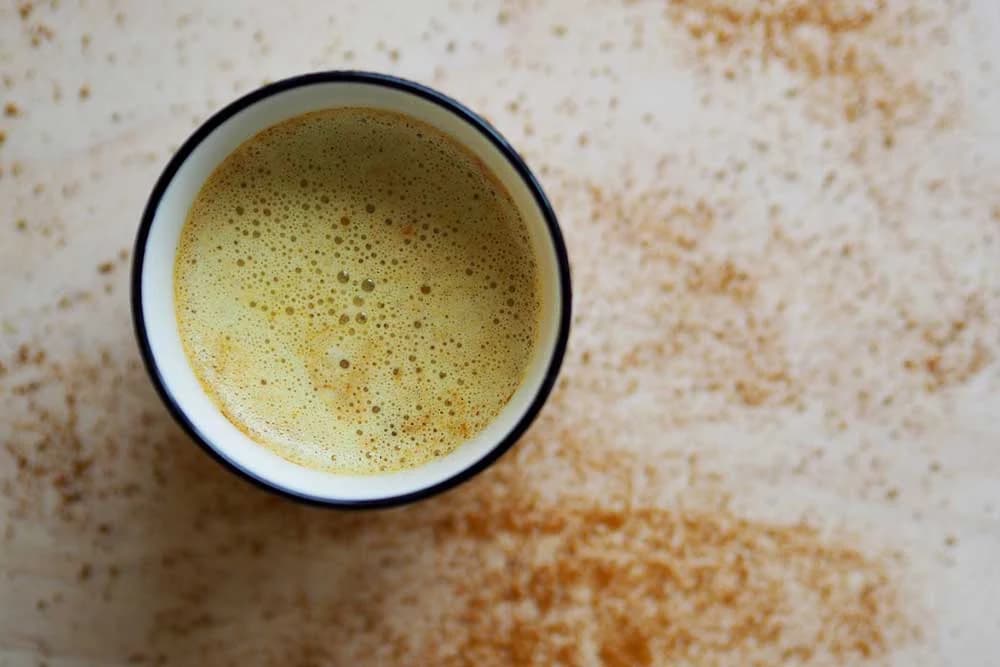 čaj od kurkume i đumbira