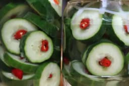 KRASTAVCI PUNJENI PAPRIKOM - Dekorativna i veoma ukusna zimnica