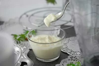 Zašto bi grčki jogurt trebalo da jedemo svakog dana i koje sve koristi imamo od njega