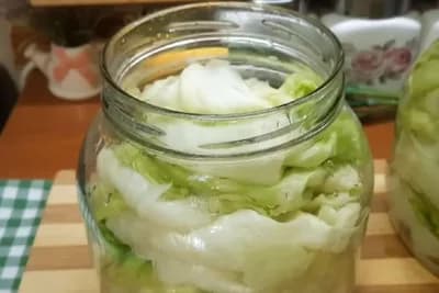 Kako ukiseliti kupus za sarmu u tegli?