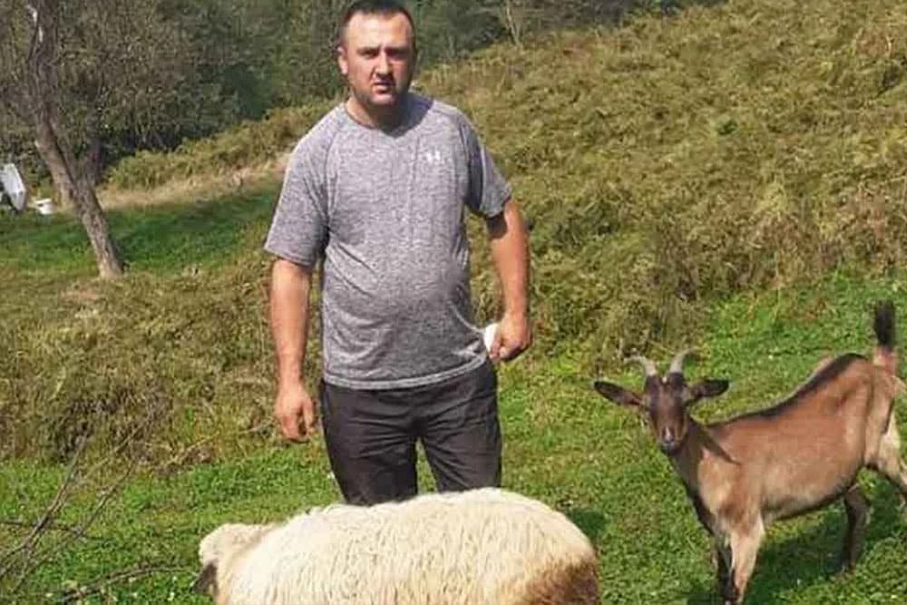 LOŠ DAN Komšija mu zvao policiju zbog koze i ovce, a onda je PLATIO JOŠ JEDNU KAZNU