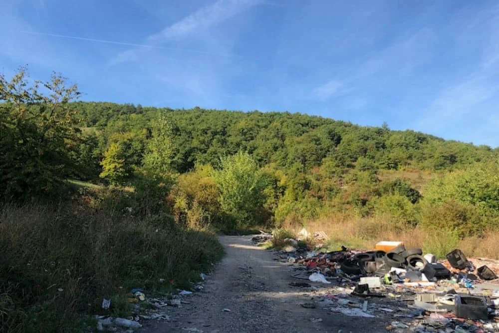 Užas: Kurbansko meso zakopavali na deponiji smeća!