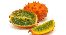 U Mačvanskom kraju gazdinstvo Smiljanić proizvodi neobično voće - afričku rogatu dinju /VIDEO/