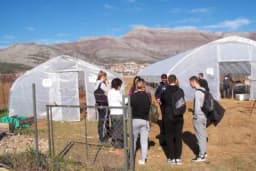 Sadnice za ratare, za đake praksa