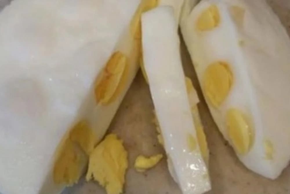 Trik za KUVANJE JAJA: "Ovo je genijalno, potpuno menja SVE"