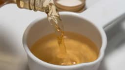 UZMITE LUK I SIRĆE I NAMAŽITE: Ovo je pravo ČUDO, šta radi ova smjesa!