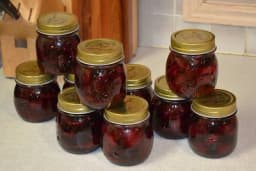 Provjeren recept za cveklu iz tegle - Brzo se priprema, a bogata je vitaminima