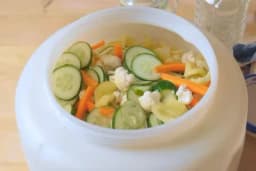 Hljeb i grožđe: Starinski trik za bistru turšiju