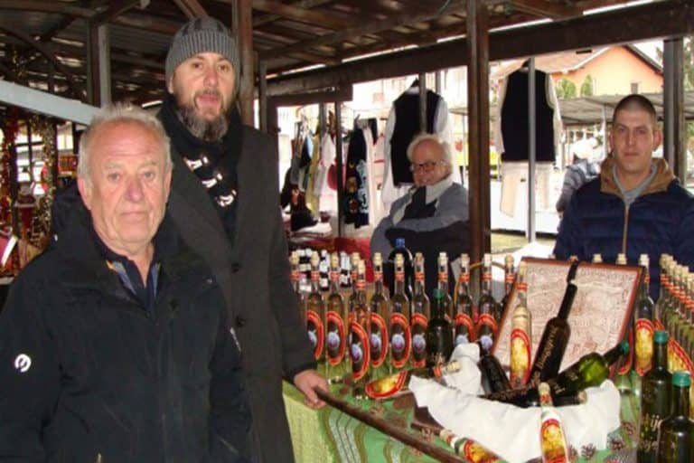“Zimska pijaca” u Gradišci – Bogatstvo zdrave hrane Lijevče polja i Potkozarja