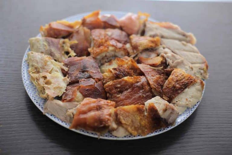 ŠTA S OSTACIMA PEČENJA? Otkrijte kako ga najbolje zamrznuti i smije li se podgrijavati