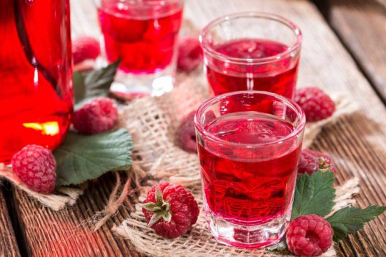 Liker od maline – Napravite ovo fenomenalno piće