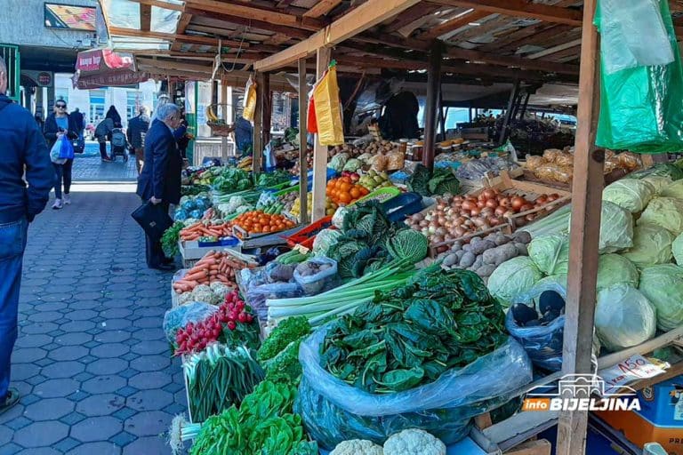 Tržište sezonskih proizvoda: Šta se najbolje prodaje u maju i zašto