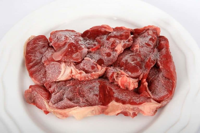 Evo koliko dugo meso smije da stoji u zamrzivaču