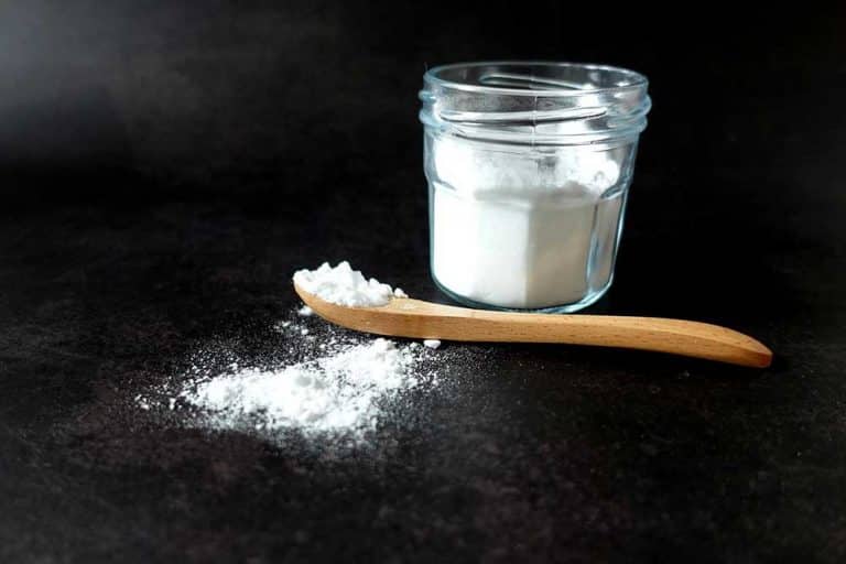 Efikasnost sode bikarbone u zaštiti bilja: Mit ili stvarnost?