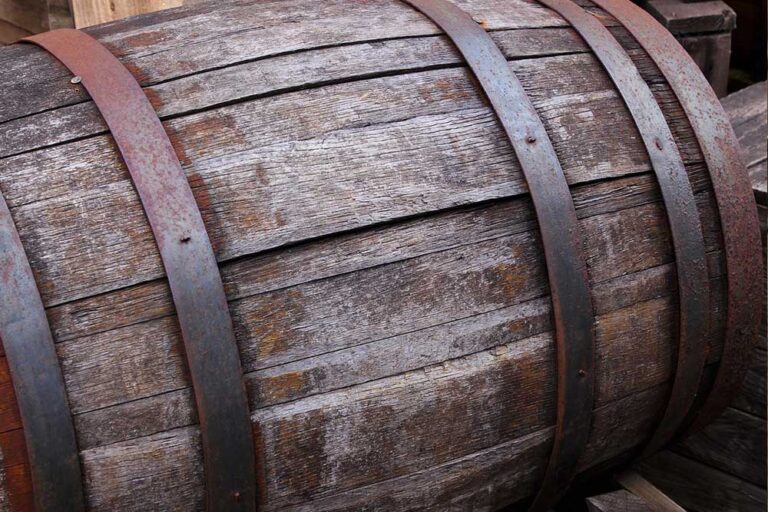 Drvene bačve u vinskim podrumima – Ključni faktor za izvanredan kvalitet vina